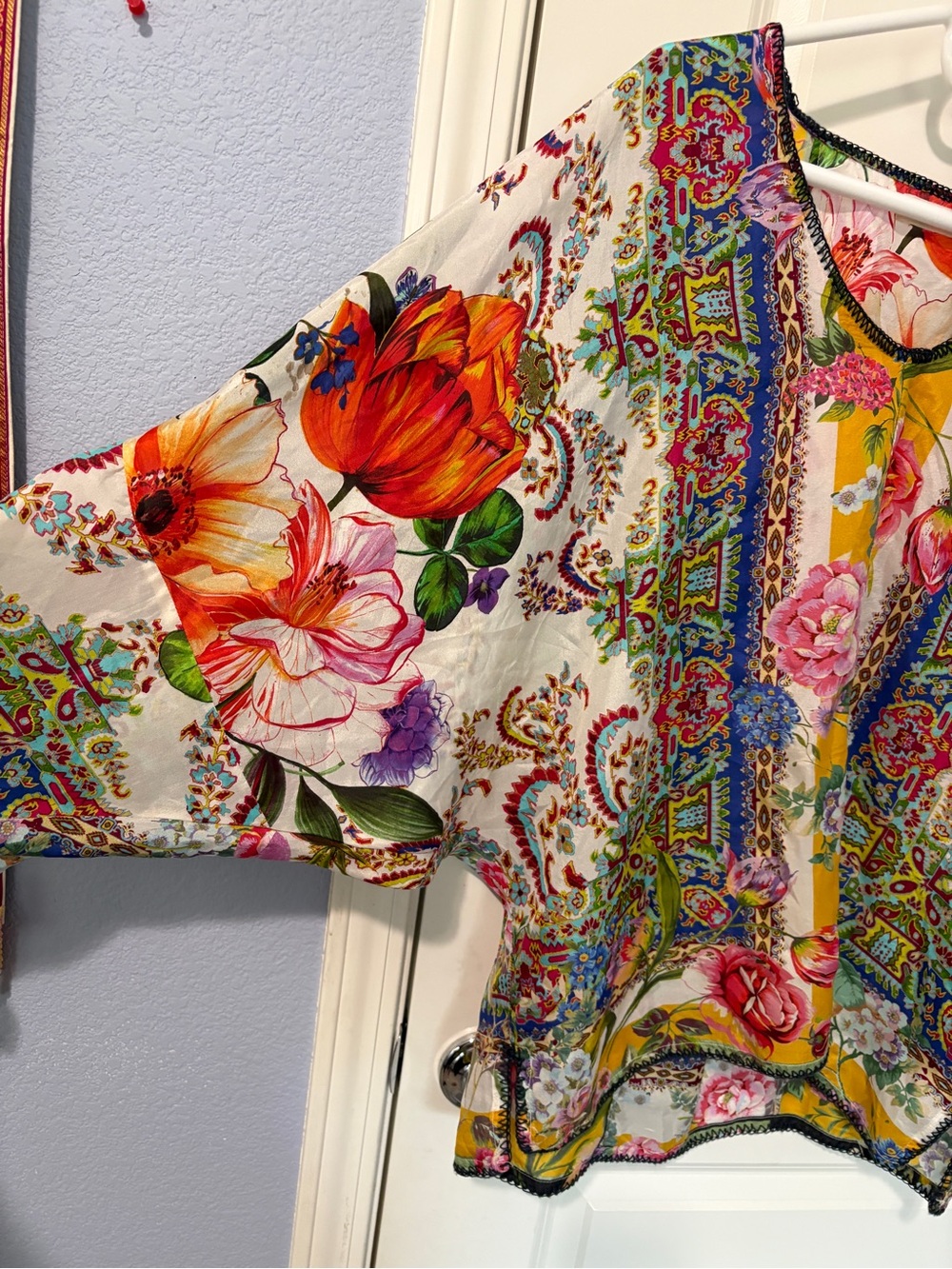 Johnny Was Sorbet Floral Silk Top Size Large - Picture 4 of 16